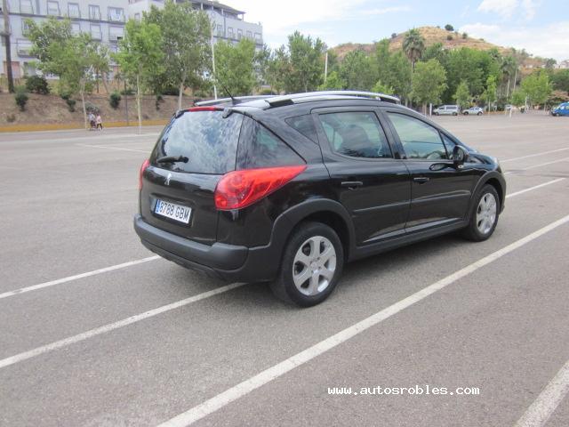 Coche PEUGEOT